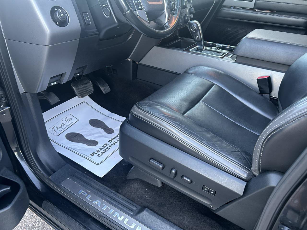 Used 2015 Ford Expedition EL Platinum AWD/4WD image 10