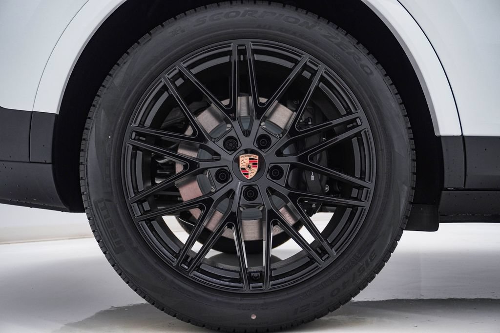 New 2026 Porsche Cayenne AWD/4WD image 10