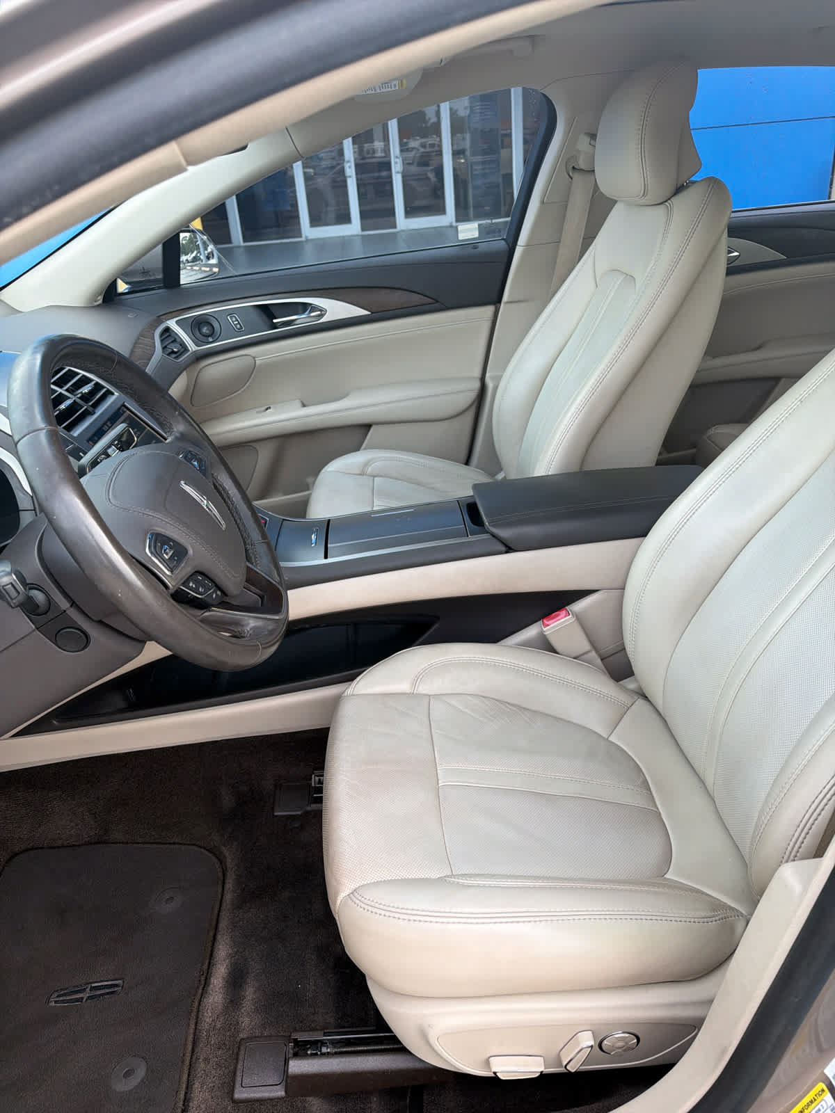 Used 2018 Lincoln MKZ Reserve w/ Technology Package FWD image 13