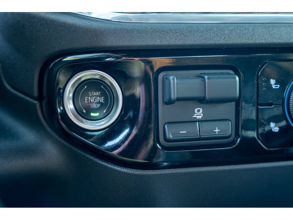 Used 2024 Chevrolet Silverado 1500 LT Trail Boss w/ Convenience Package II AWD/4WD image 29