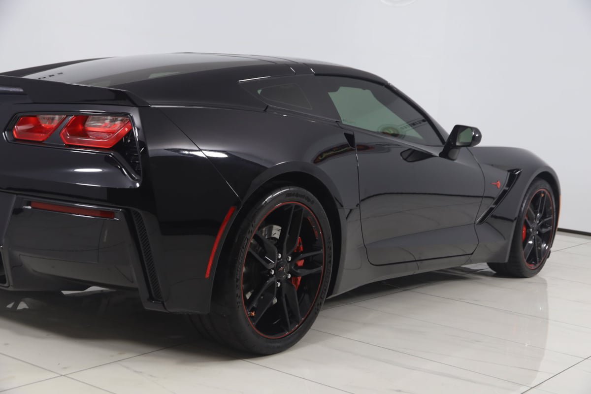 Used 2017 Chevrolet Corvette Stingray Coupe w/ Z51 3LT RWD image 52
