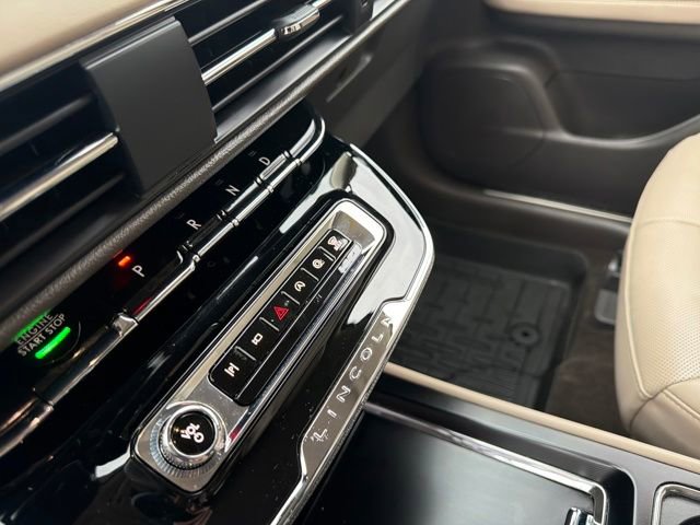 Certified 2023 Lincoln Corsair AWD w/ Equipment Group 101A image 28