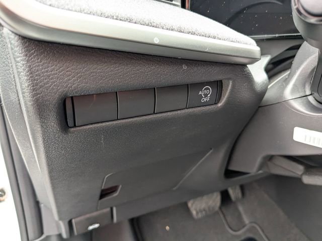 New 2026 Nissan Kicks SV w/ SV Premium Package FWD image 12
