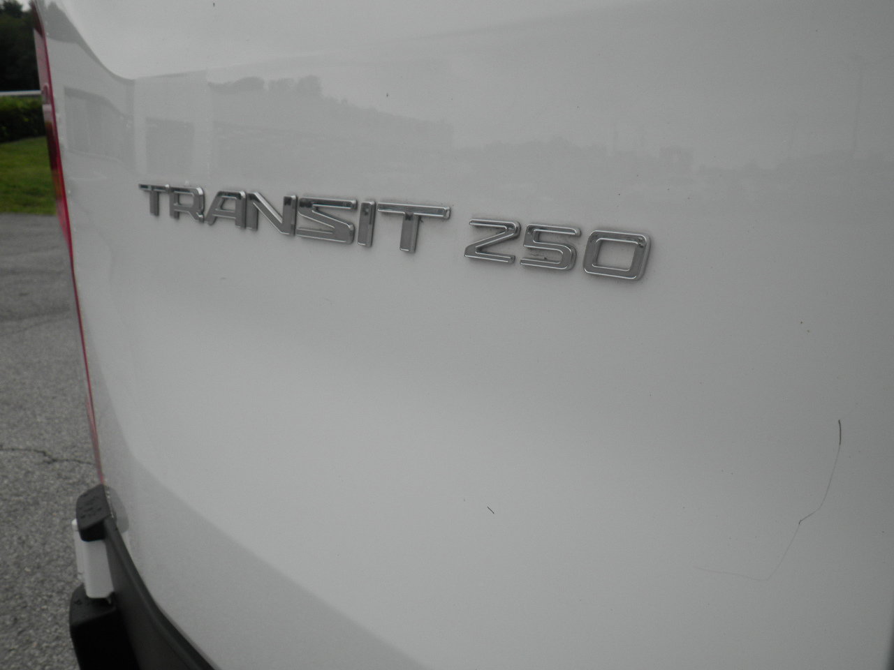 Used 2023 Ford Transit 250 Low Roof w/ Exterior Upgrade Package image 10