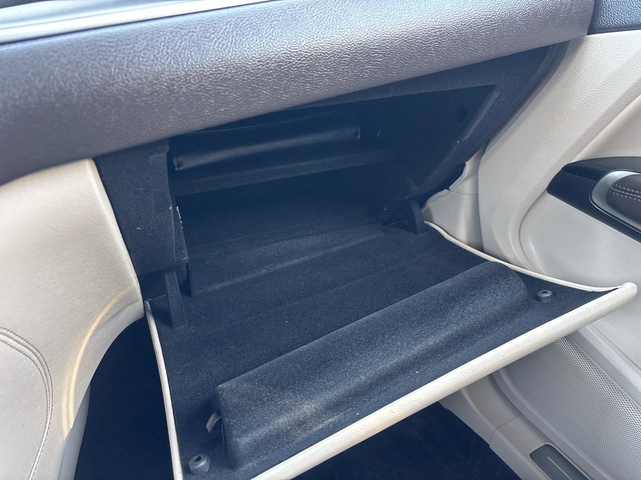 Used 2018 Lincoln MKC Premiere AWD/4WD image 24