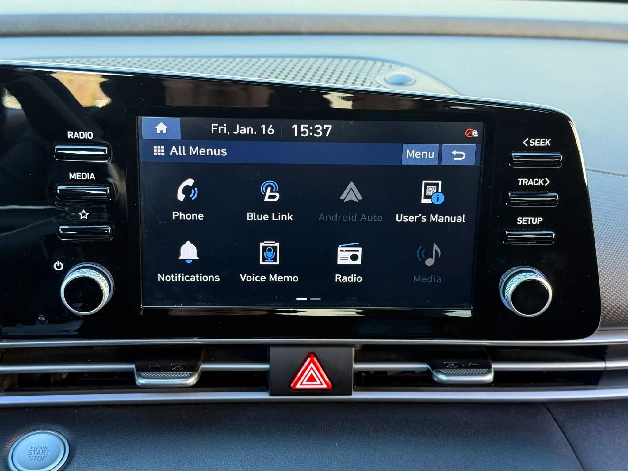 Used 2021 Hyundai Elantra SEL w/ Convenience + Premium Package image 21