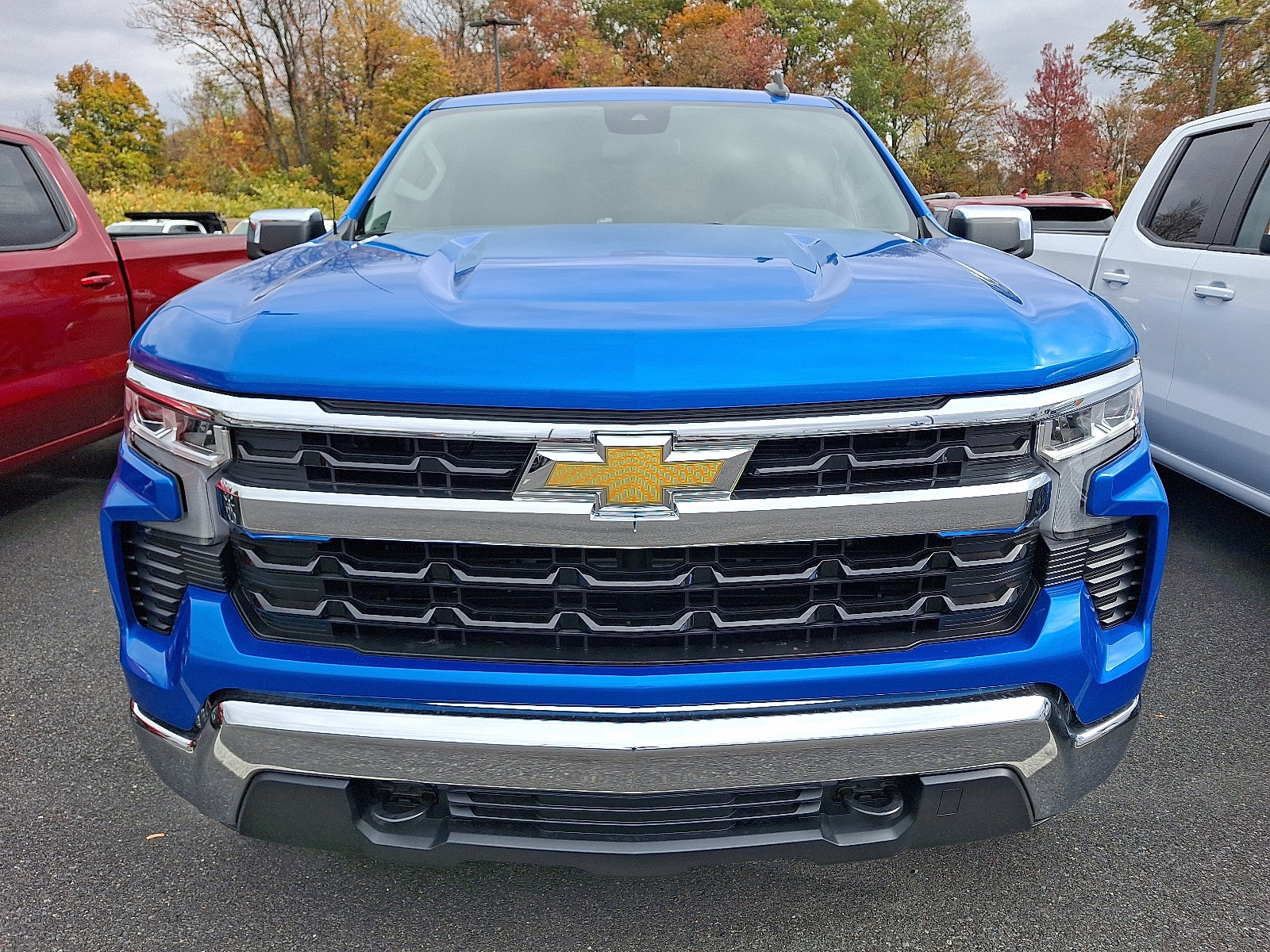 New 2026 Chevrolet Silverado 1500 LT image 2