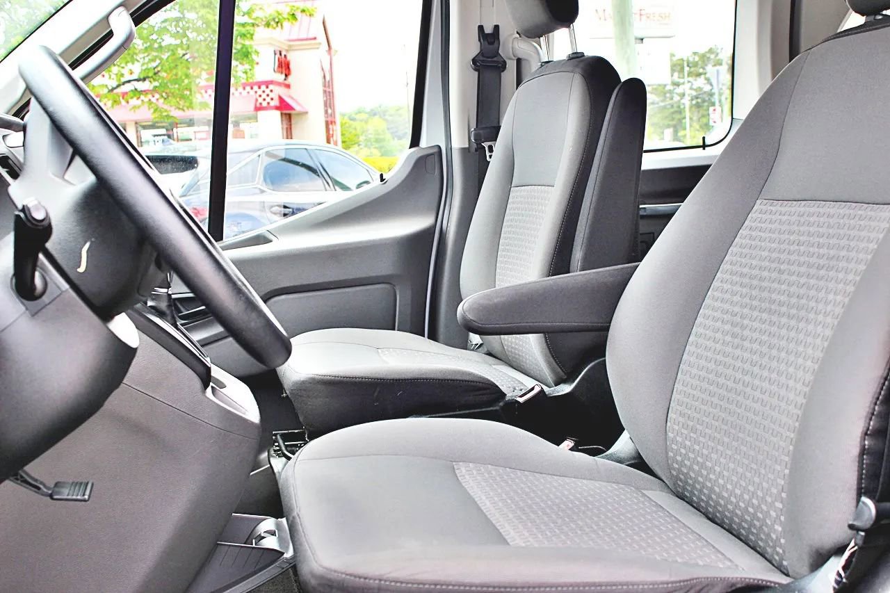 Used 2020 Ford Transit 350 XLT RWD image 15