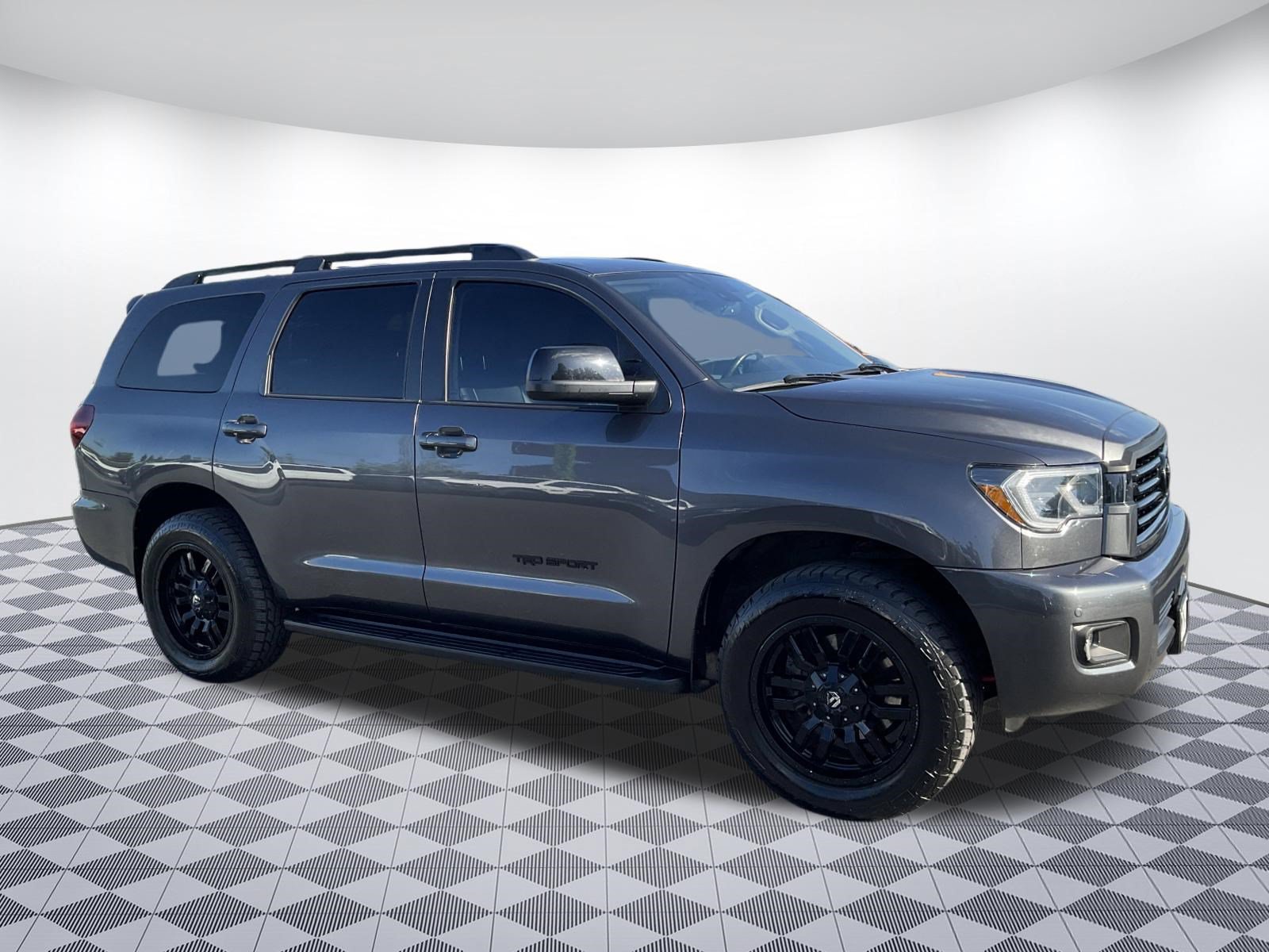 Used 2018 Toyota Sequoia TRD Sport AWD/4WD image 1