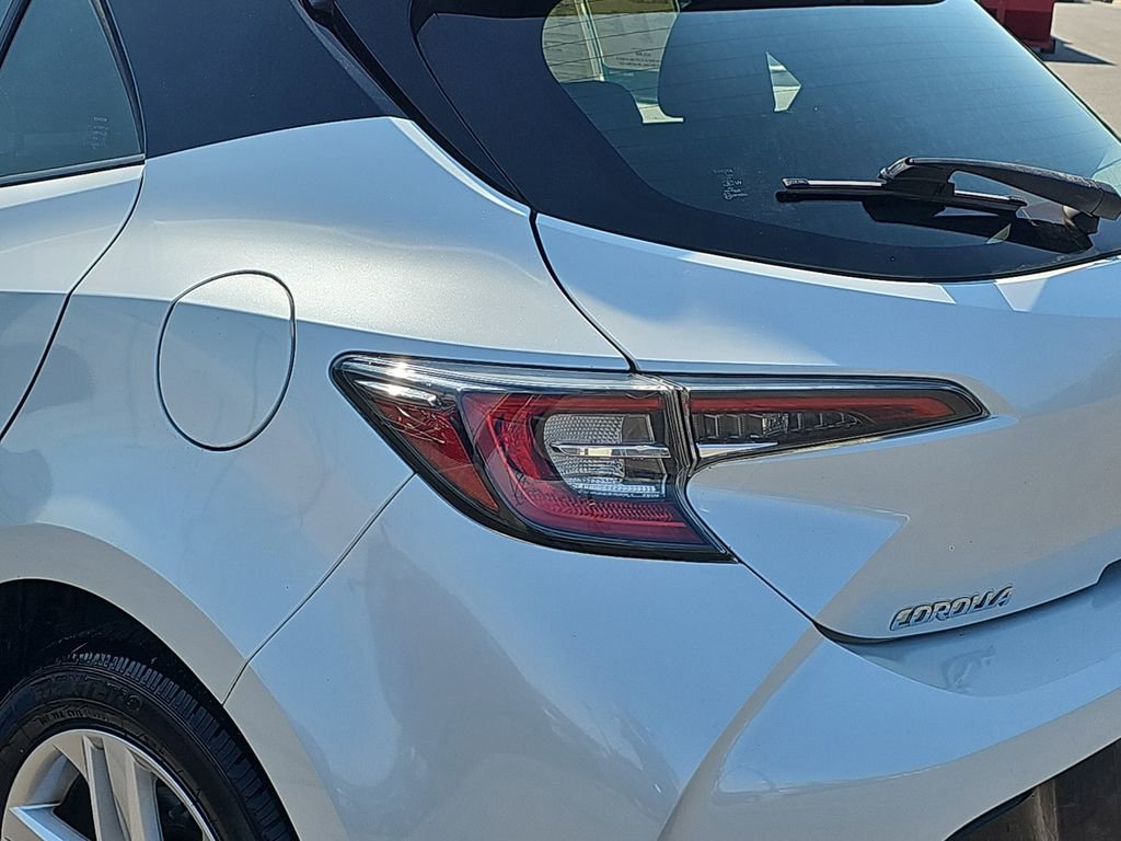 Used 2021 Toyota Corolla SE image 36