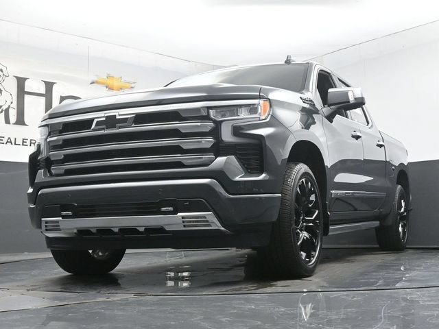 Certified 2026 Chevrolet Silverado 1500 High Country AWD/4WD image 4
