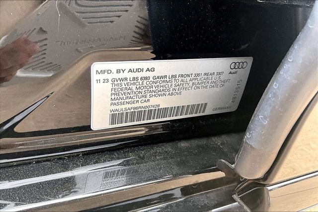 Used 2024 Audi S8 w/ S8 Comfort Plus Package AWD/4WD image 35