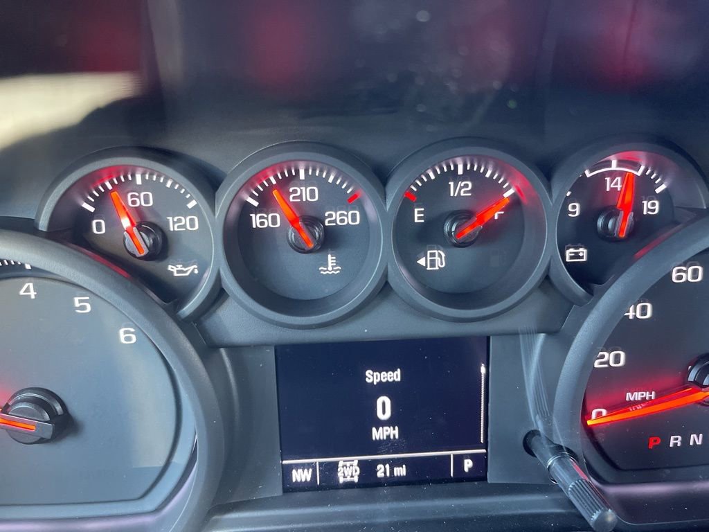 Used 2025 Chevrolet Silverado 1500 W/T w/ WT Value Package image 19