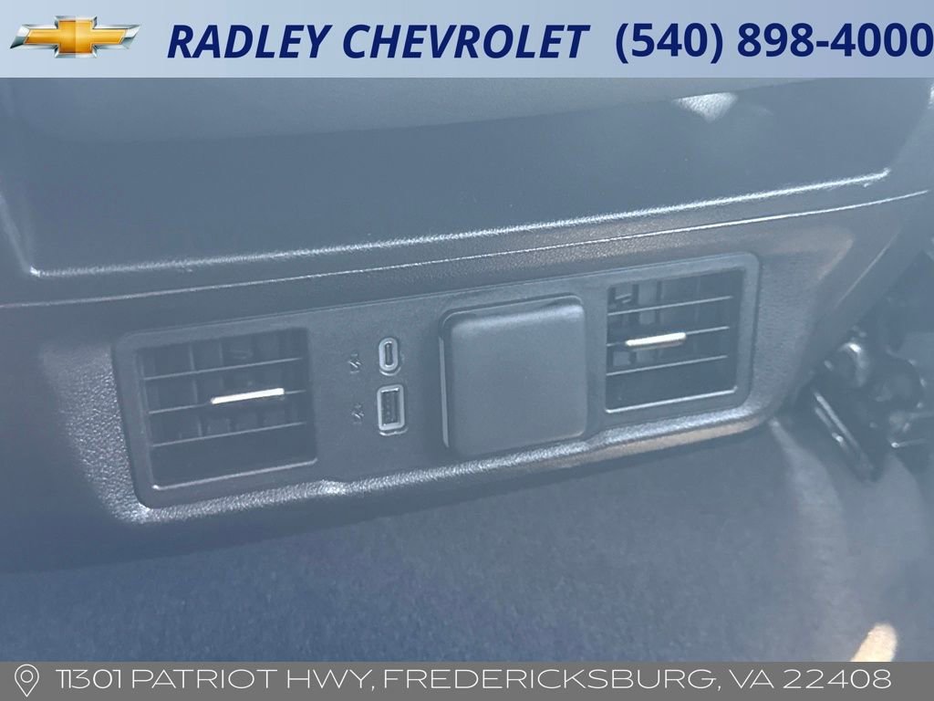 Certified 2026 GMC Sierra 1500 SLT image 12