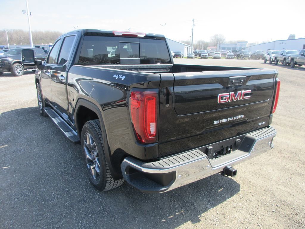 New 2026 GMC Sierra 1500 SLT image 7