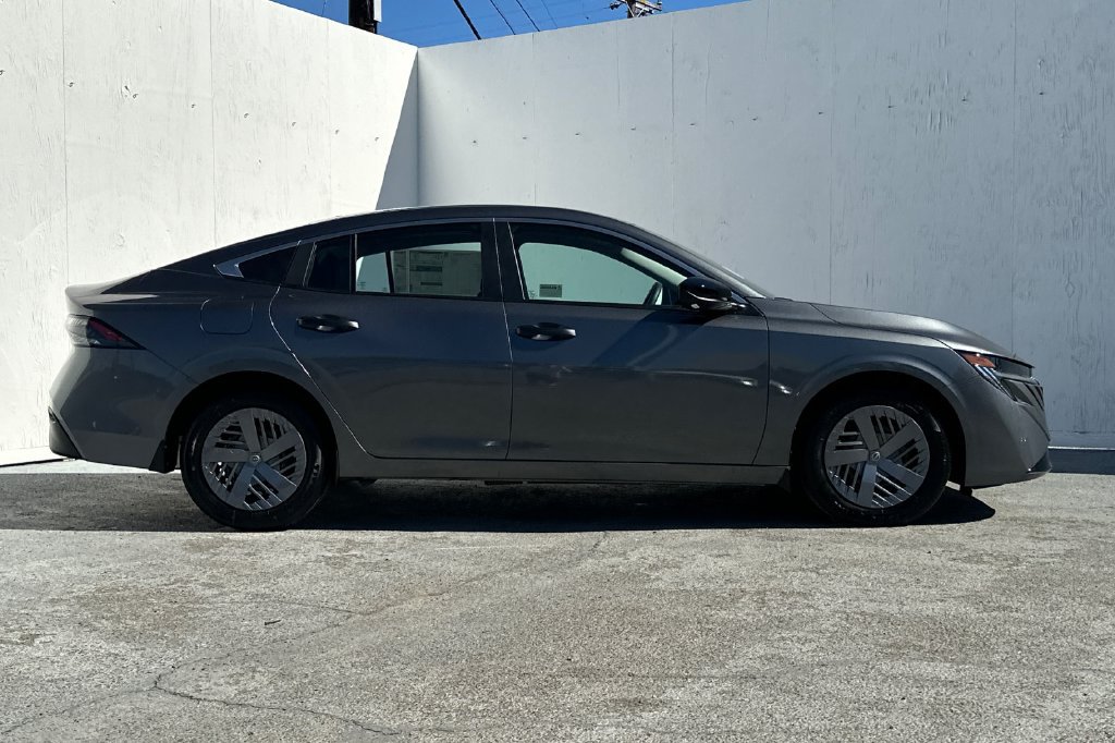 New 2027 Nissan Sentra S FWD image 3