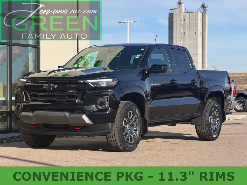 Used 2024 Chevrolet Colorado Z71 w/ Z71 Convenience Package 2 image 1