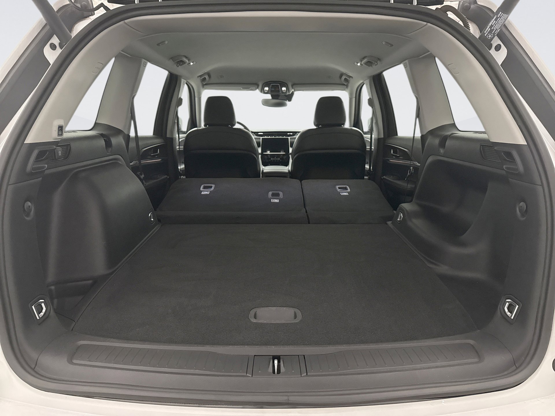 Used 2023 Jeep Grand Cherokee Limited AWD/4WD image 21