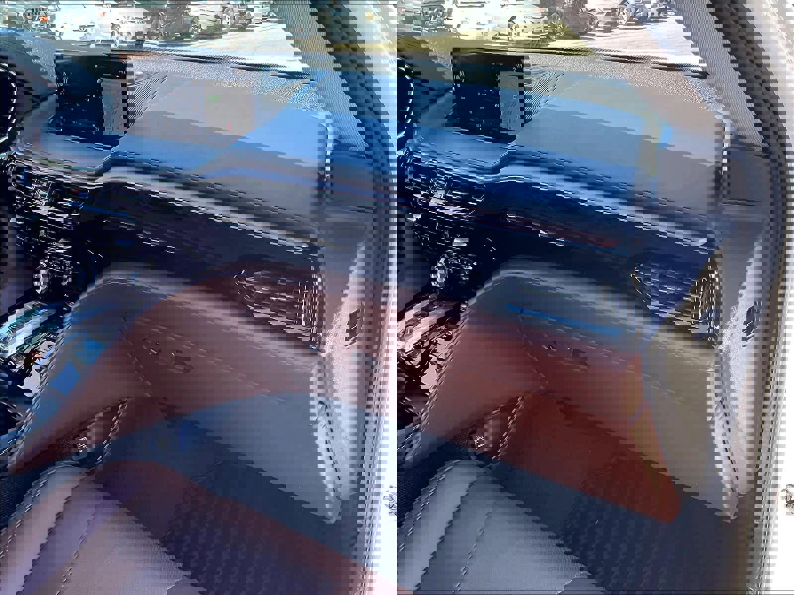 Used 2023 Acura MDX FWD w/ Technology Package image 17