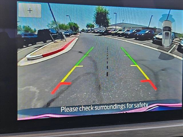 Used 2020 Ford Escape Titanium AWD/4WD image 15