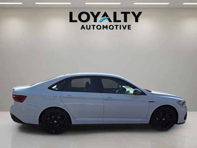 Used 2023 Volkswagen Jetta GLI Autobahn image 6