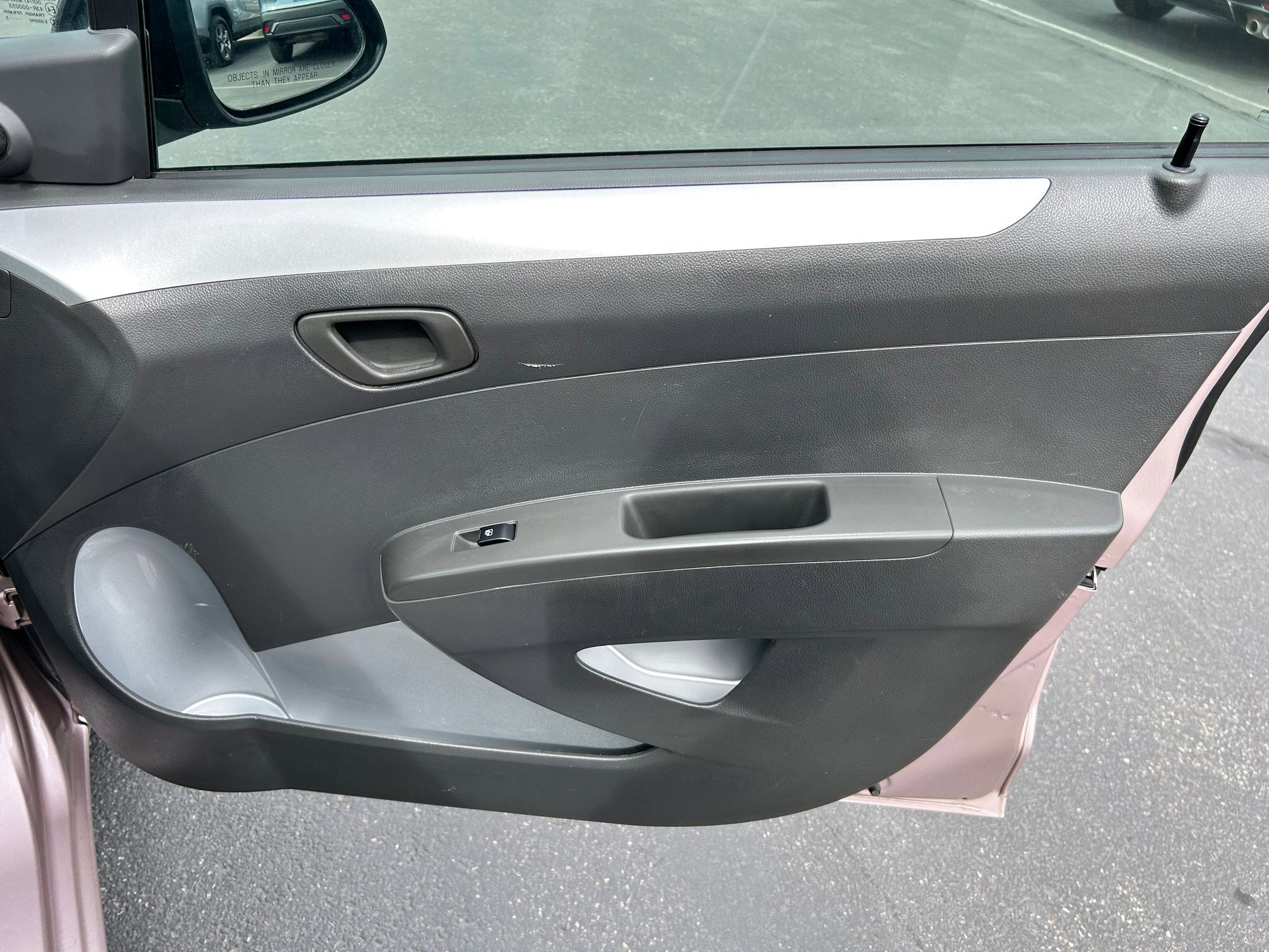Used 2013 Chevrolet Spark LS image 26