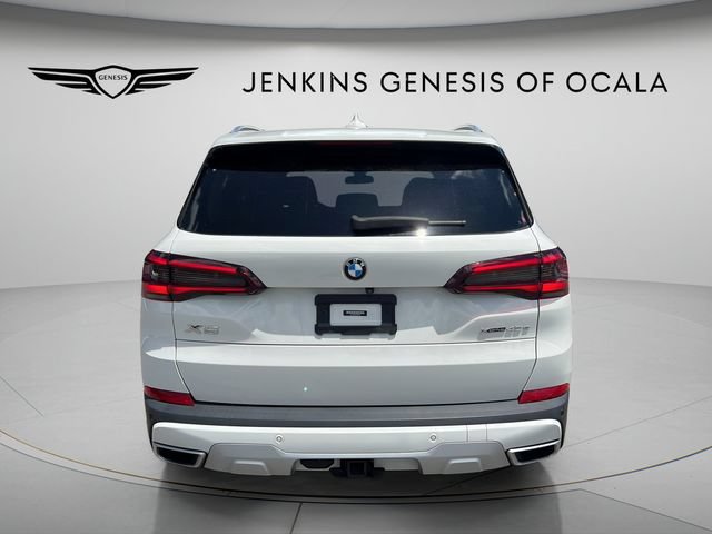 Used 2021 BMW X5 xDrive45e w/ Premium Package AWD/4WD image 4