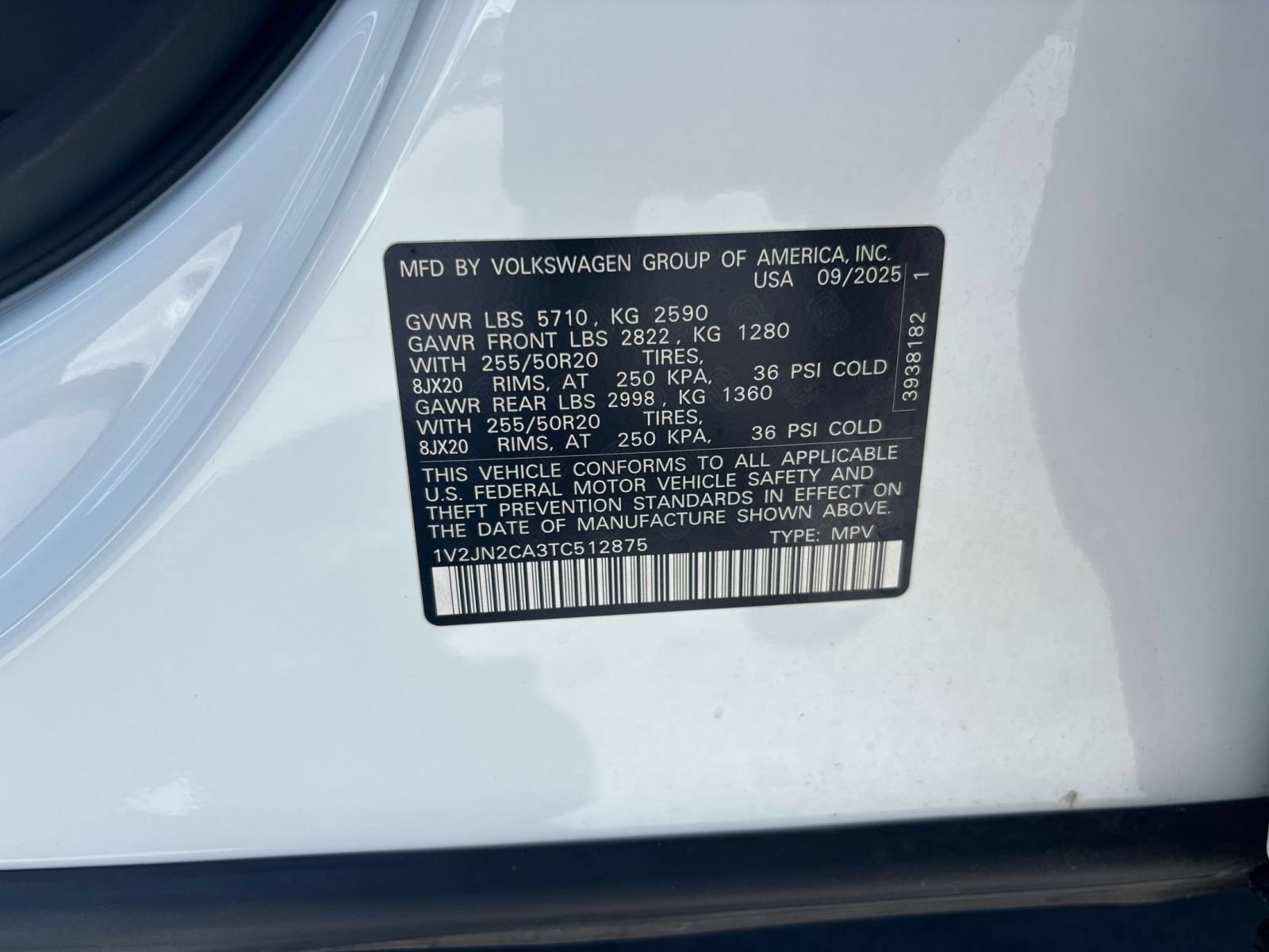 Used 2026 Volkswagen Atlas SE FWD image 32