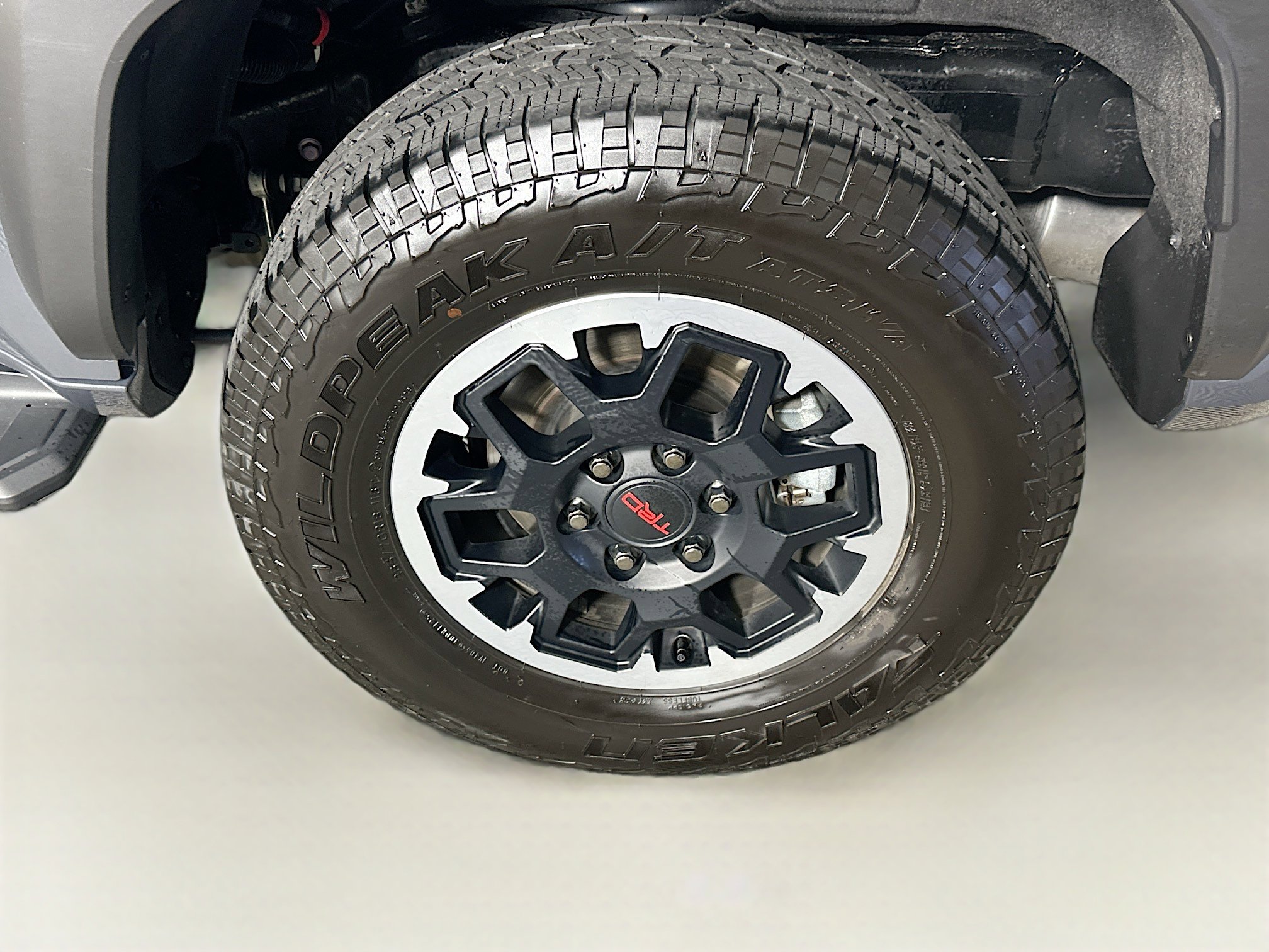 Used 2025 Toyota 4Runner TRD Off-Road image 11