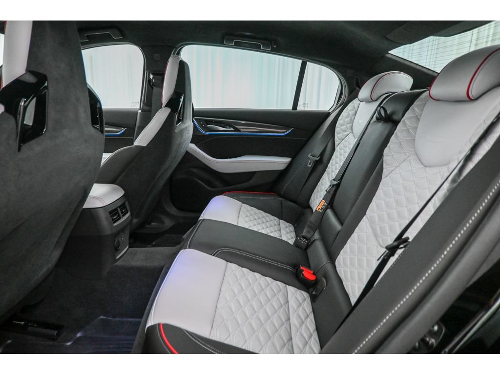 Used 2025 Cadillac CT5 V Blackwing w/ Super Cruise 1 Package RWD image 27