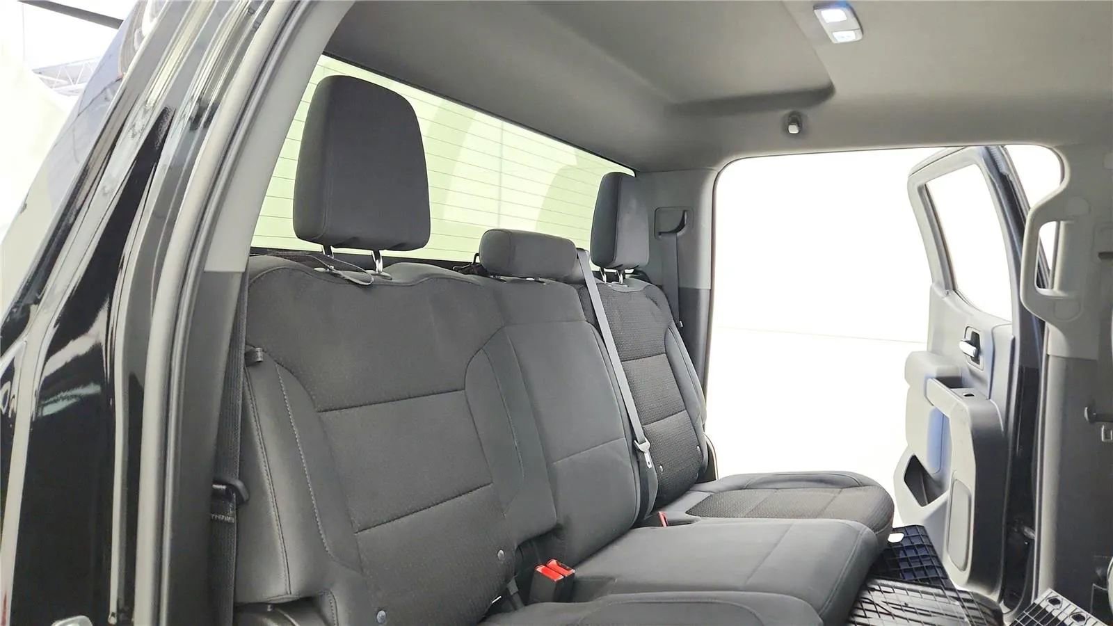 Used 2020 Chevrolet Silverado 1500 Custom Trail Boss w/ Custom Convenience Package image 36