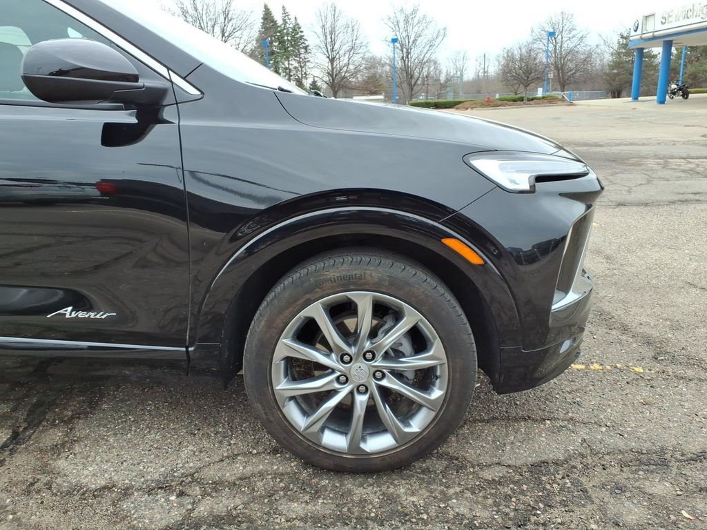 Used 2025 Buick Encore GX Avenir w/ Avenir Convenience Package image 24
