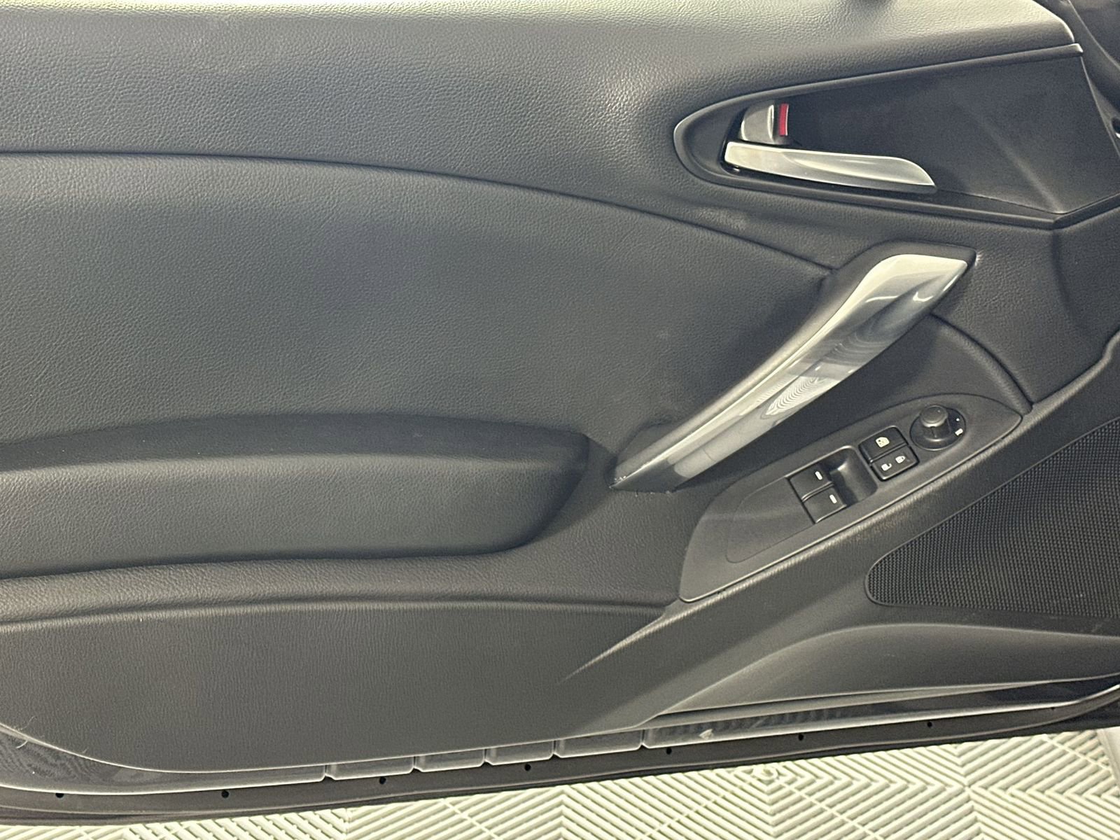 Used 2018 FIAT 124 Spider Classica w/ Technology & Siriusxm Group RWD image 26