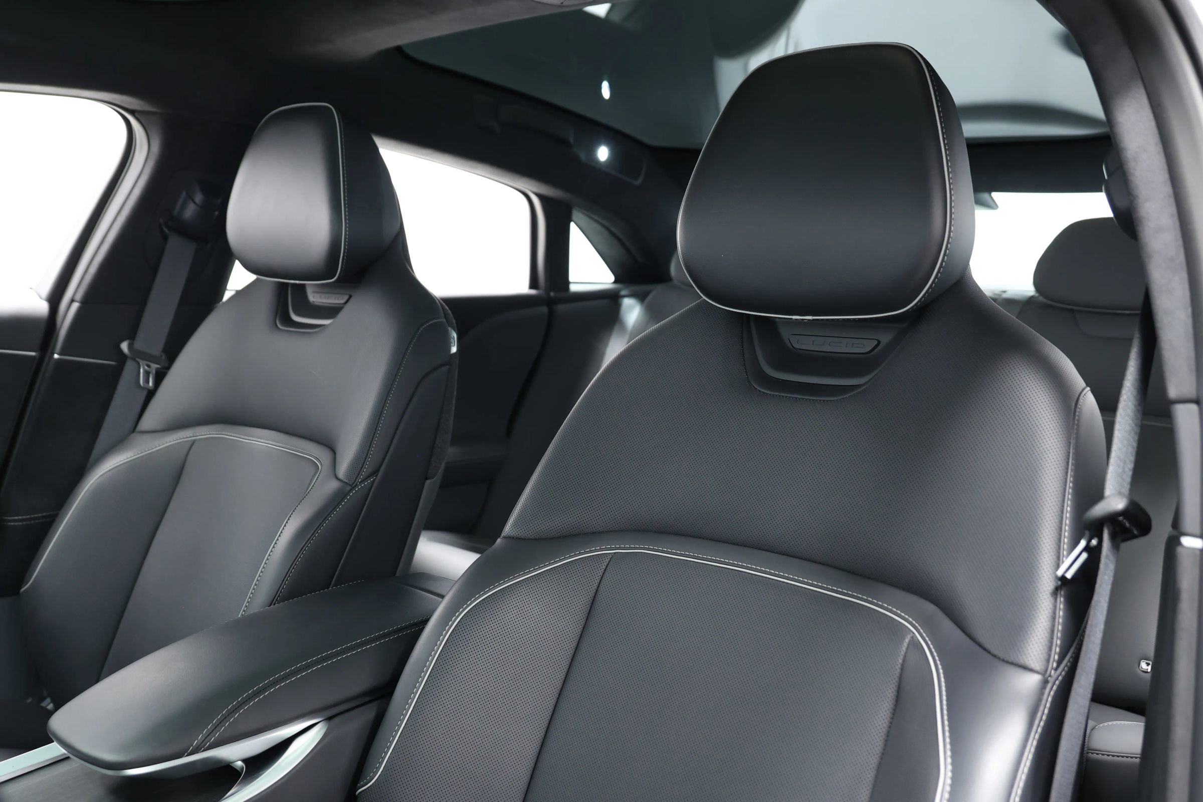 Used 2023 Lucid Air Grand Touring image 15