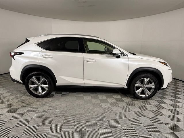 Used 2017 Lexus NX 200t FWD w/ Luxury Package image 8