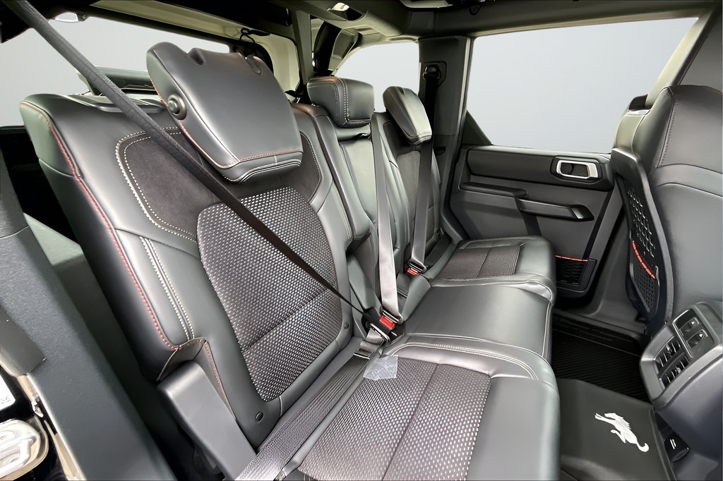 New 2026 Ford Bronco Raptor AWD/4WD image 18