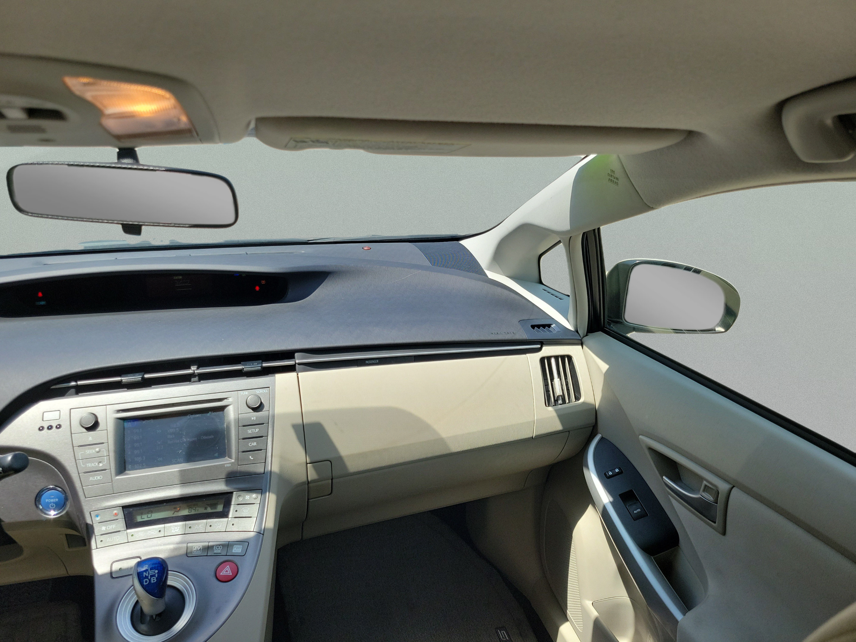 Used 2012 Toyota Prius Two FWD image 7