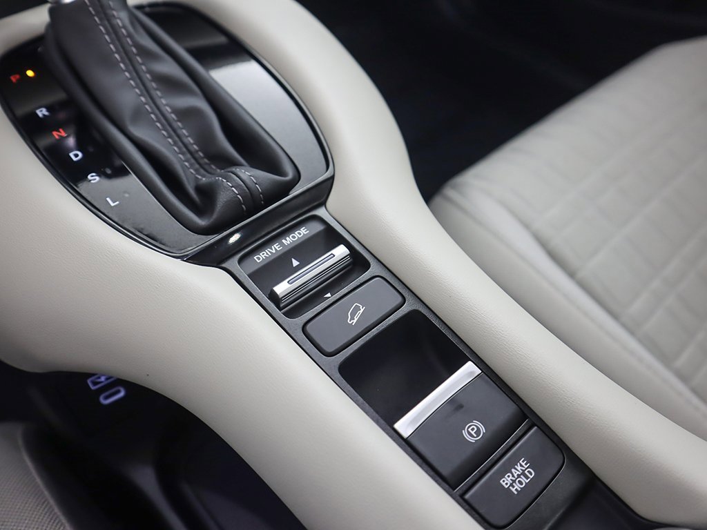 Used 2024 Honda HR-V LX image 43