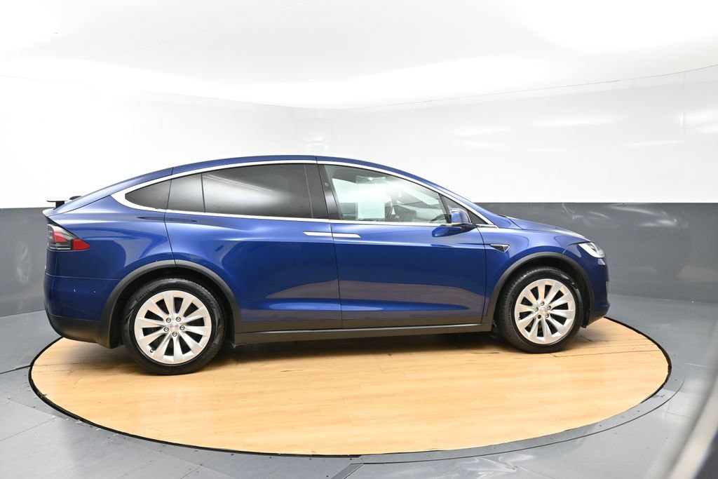 Used 2020 Tesla Model X Long Range AWD/4WD image 43