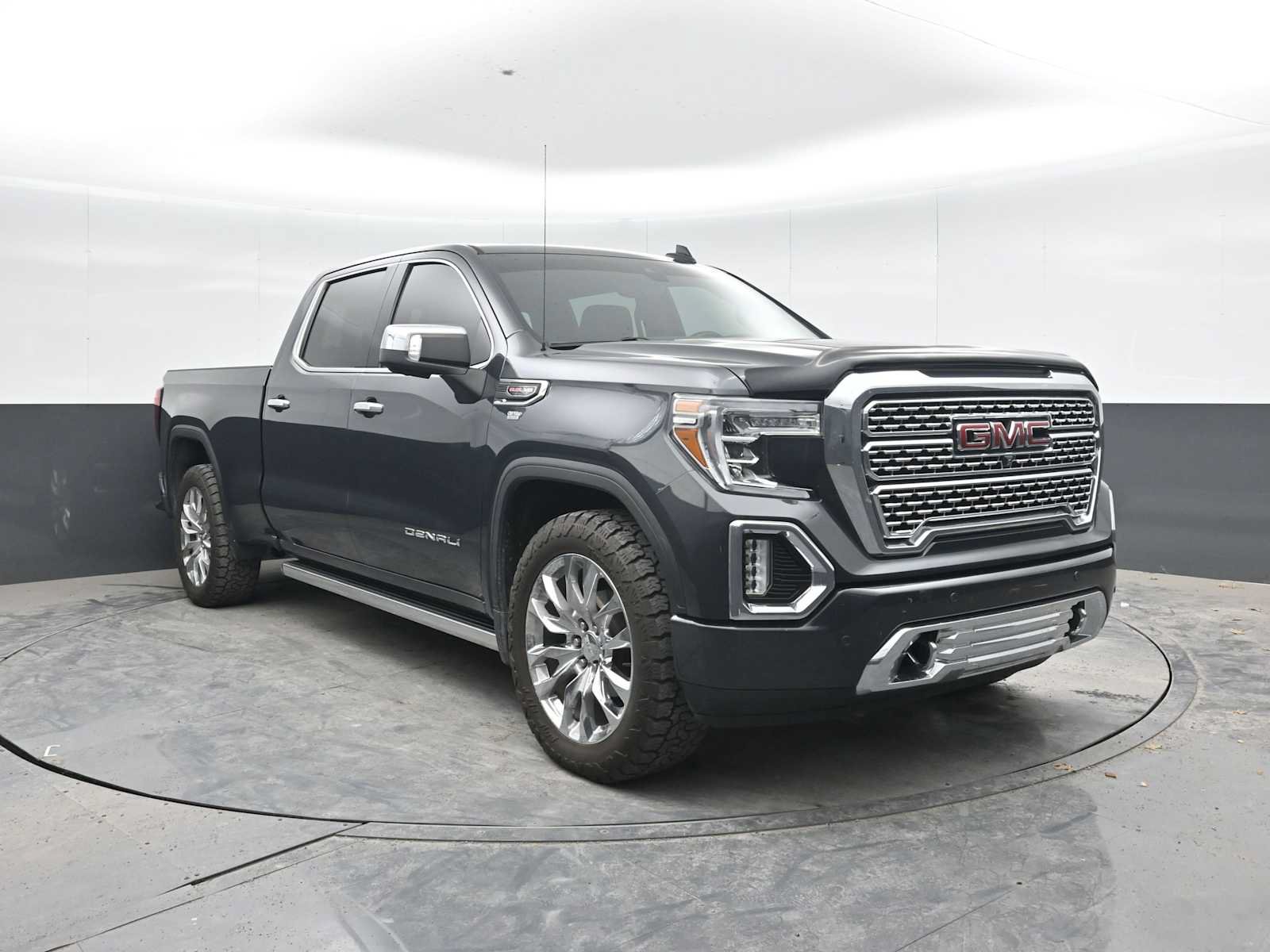 Used 2021 GMC Sierra 1500 Denali w/ Denali Ultimate Package AWD/4WD image 7