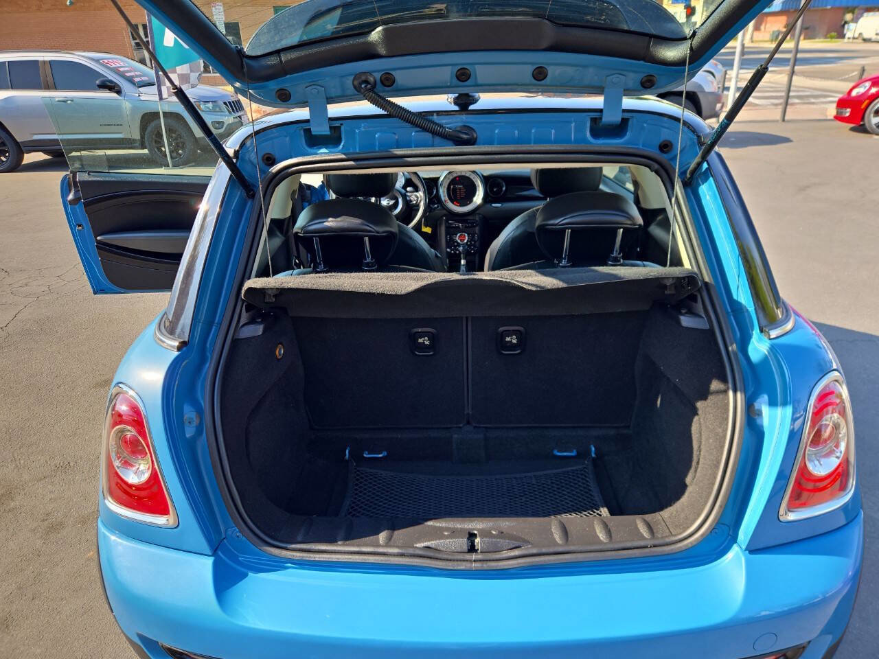 Used 2013 MINI Cooper S image 11