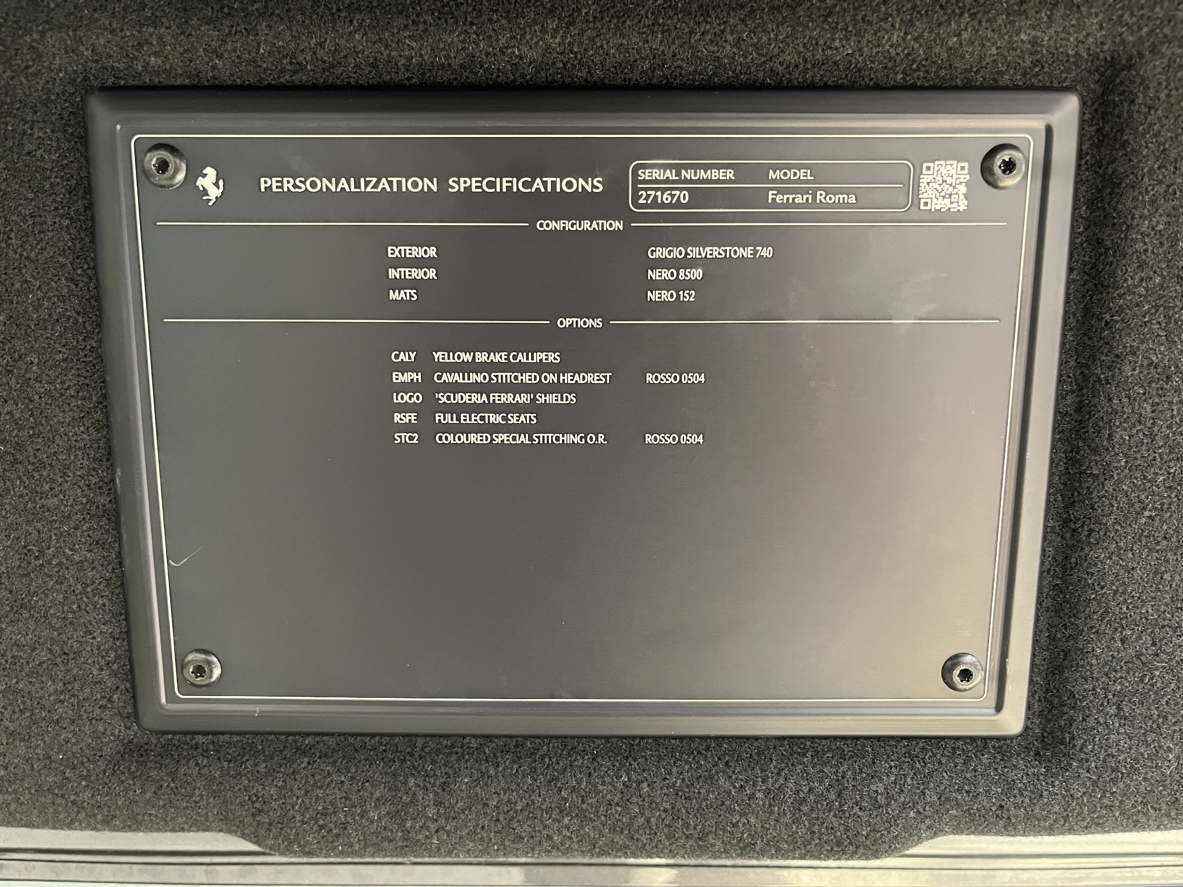 Used 2022 Ferrari Roma RWD image 11