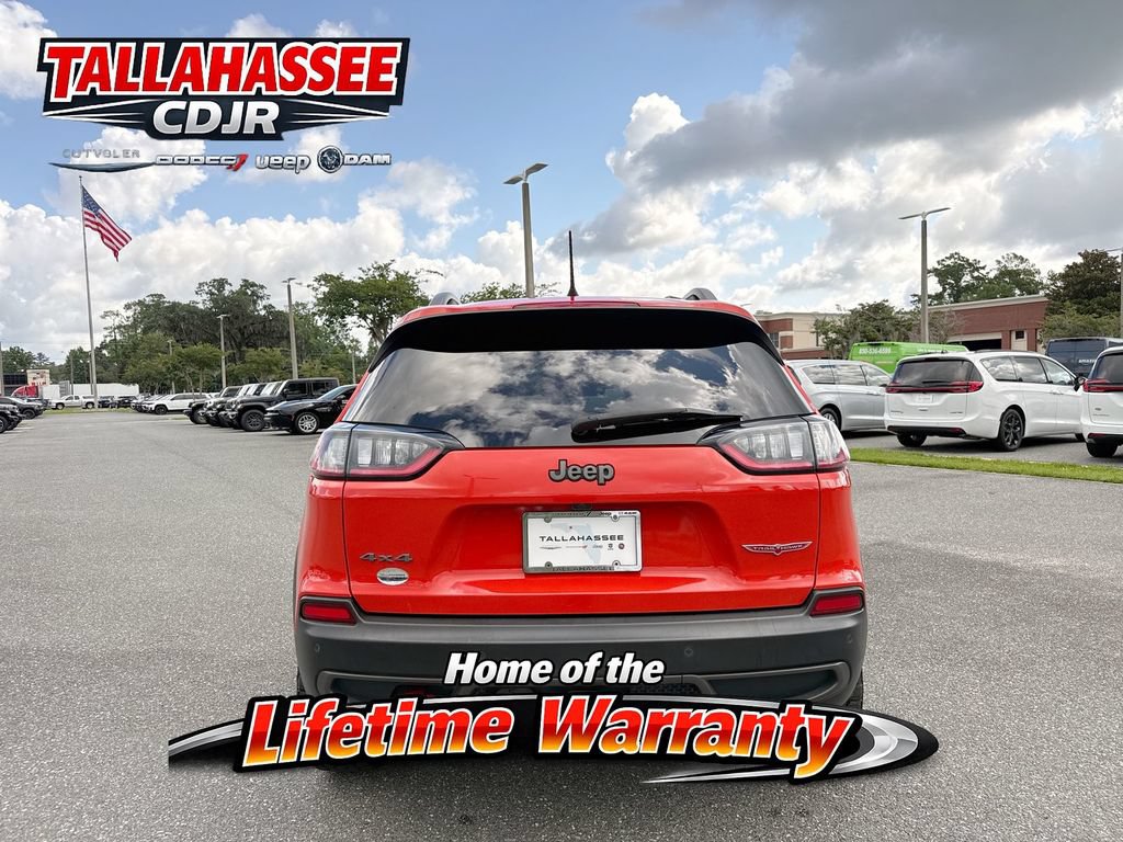 Used 2021 Jeep Cherokee Trailhawk w/ Sun, Sound & Nav Group AWD/4WD image 4