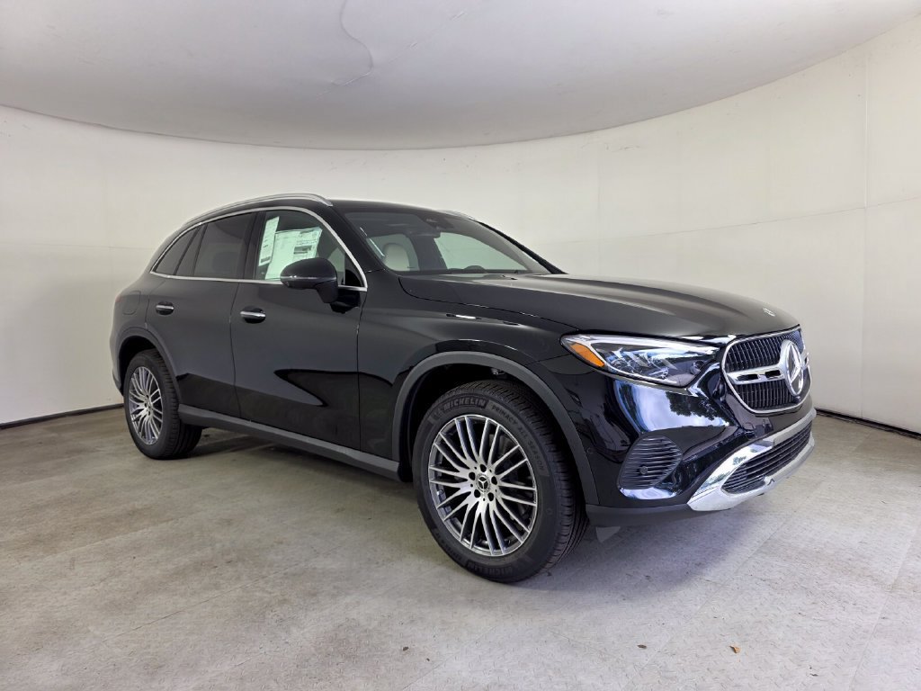 New 2027 Mercedes-Benz GLC 300 4MATIC image 1