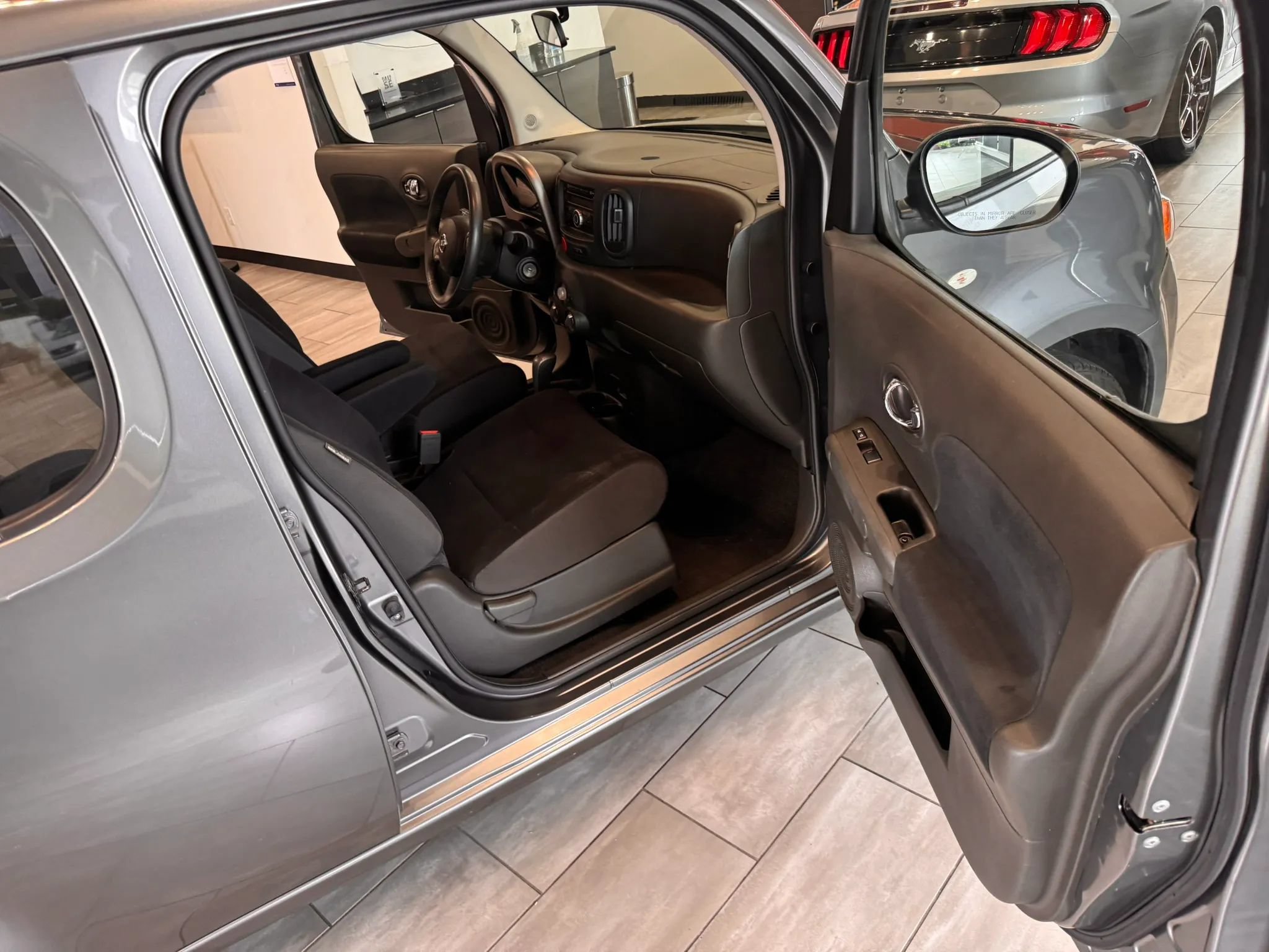 Used 2012 Nissan Cube 1.8 S w/ Interior Designer Pkg FWD image 28