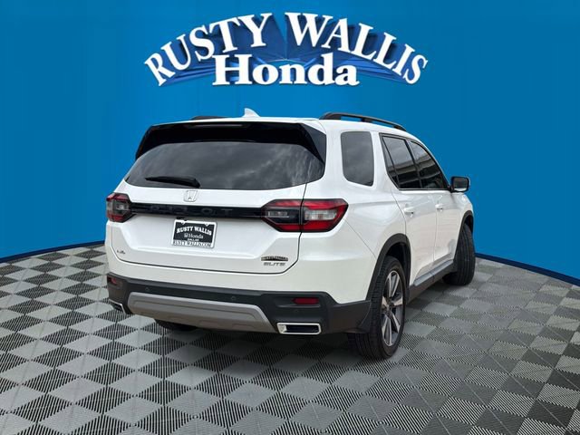 Certified 2024 Honda Pilot Elite image 2