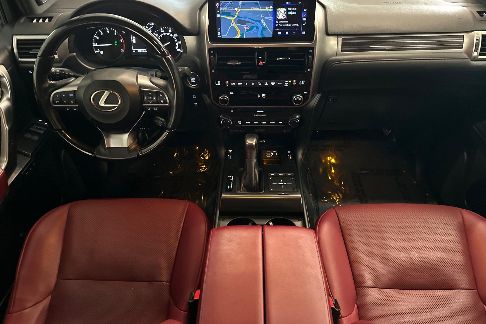 Used 2022 Lexus GX 460 Premium w/ Accessory Package AWD/4WD image 15