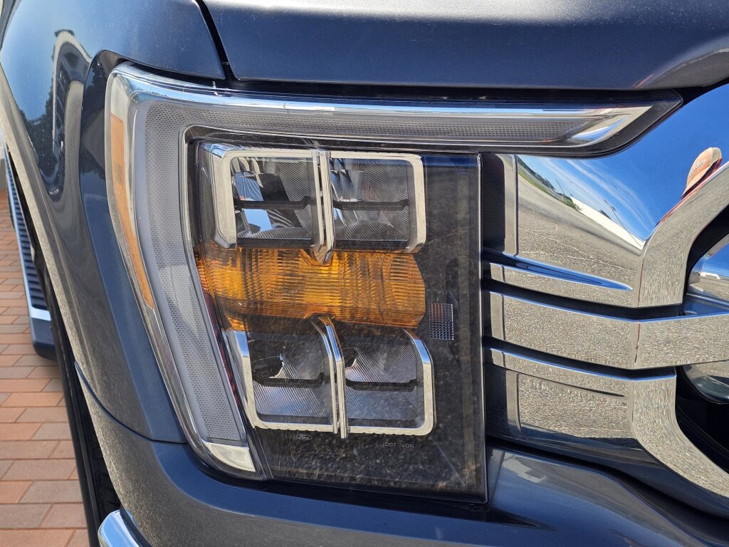 Used 2021 Ford F150 XLT w/ Equipment Group 302A High RWD image 4