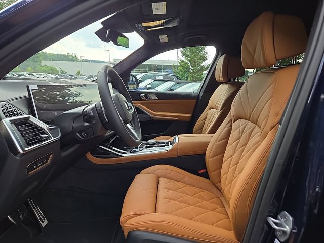 New 2027 BMW X7 xDrive40i w/ M Sport Package AWD/4WD image 7