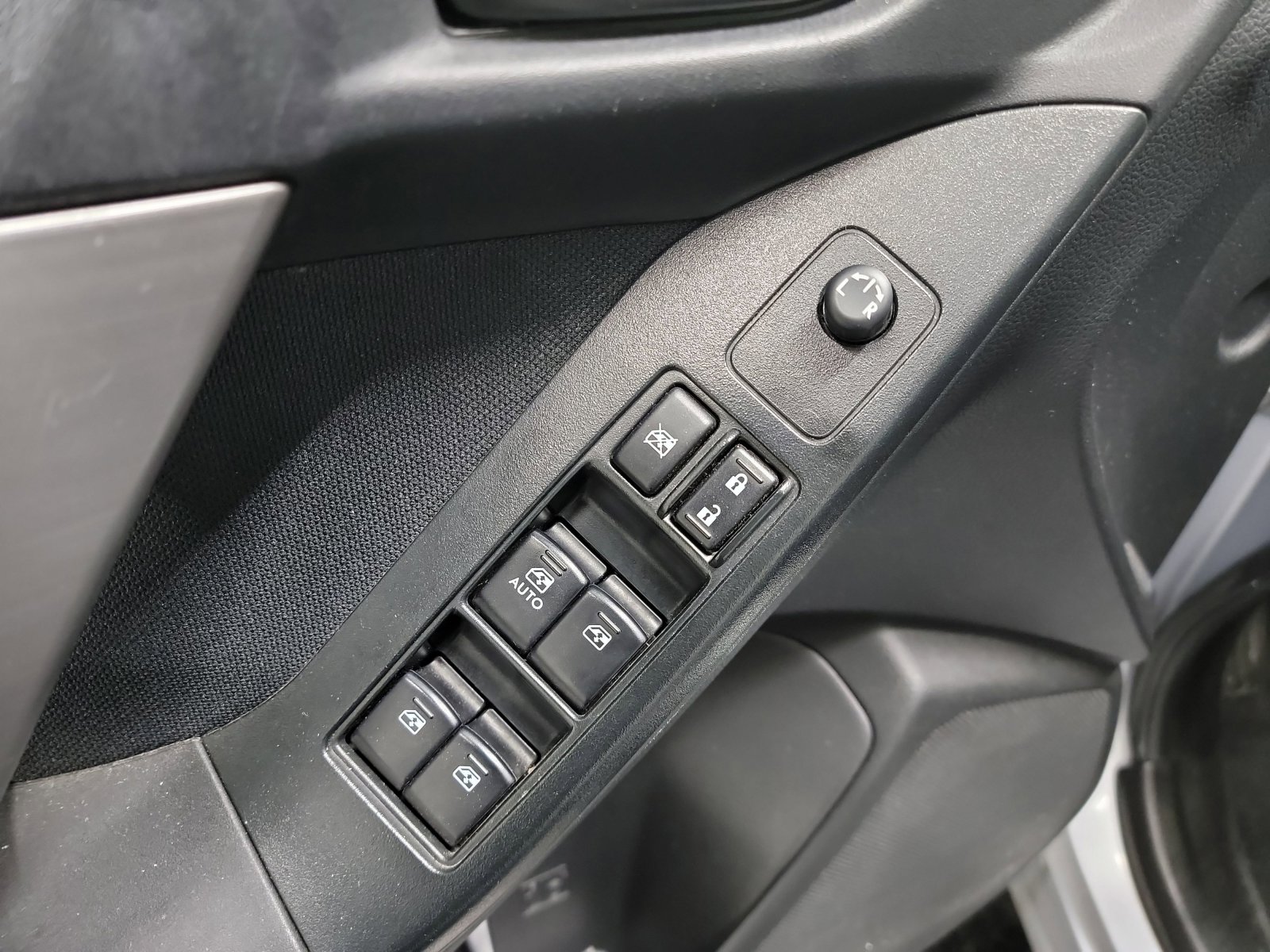 Used 2016 Subaru Forester 2.5i Premium w/ All-Weather Package image 14